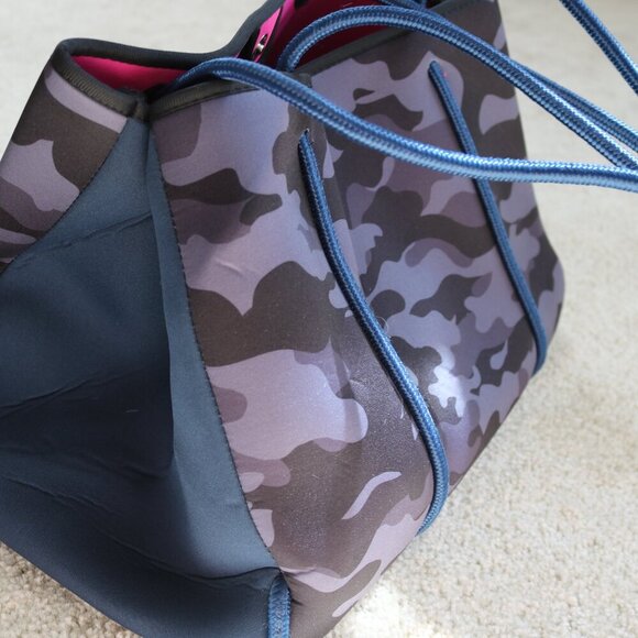 Camouflage Tote Bag with Pink Stripes - Picture 4 of 9